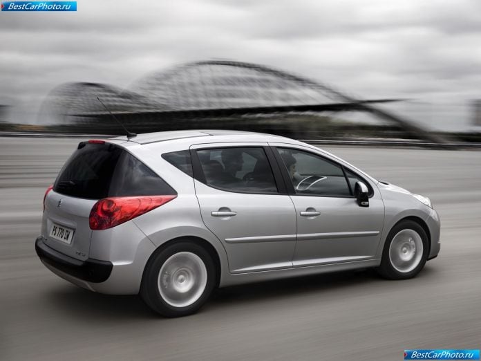 2010 Peugeot 207 Sw - фотография 8 из 14