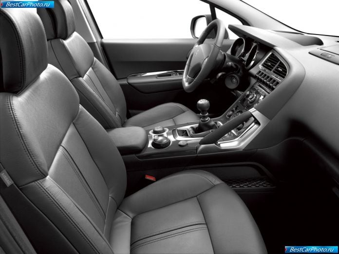 2010 Peugeot 3008 - фотография 26 из 68 2010 Peugeot 3008 - фотография 26 из 68