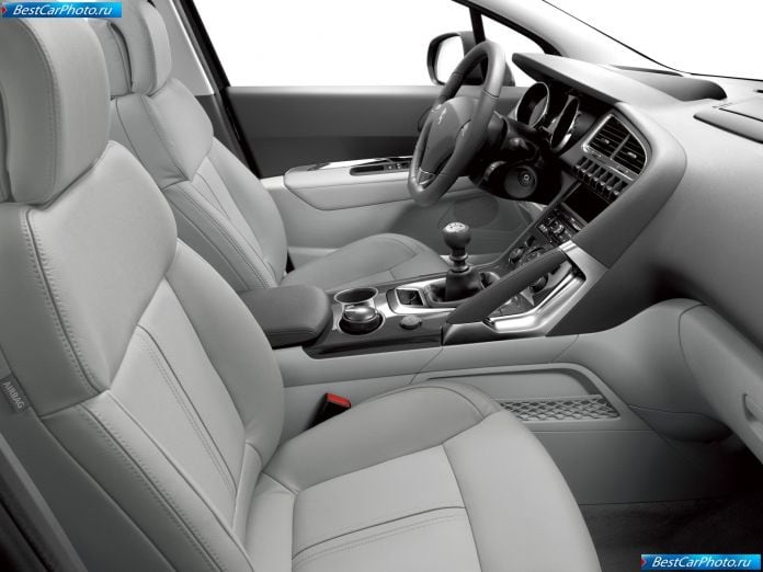 2010 Peugeot 3008 - фотография 27 из 68