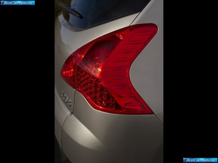 2010 Peugeot 3008 - фотография 53 из 68