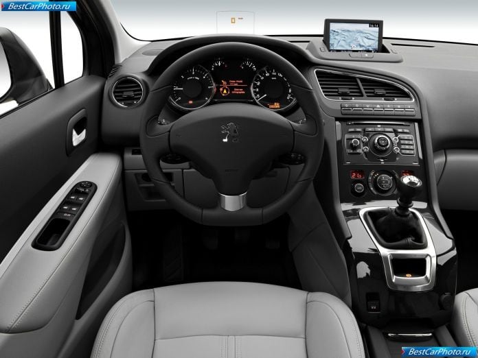2010 Peugeot 5008 - фотография 33 из 80 2010 Peugeot 5008 - фотография 33 из 80