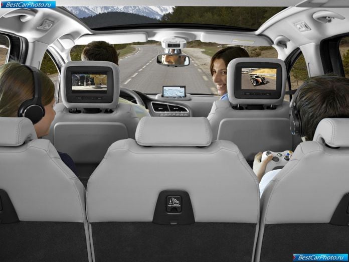 2010 Peugeot 5008 - фотография 34 из 80 2010 Peugeot 5008 - фотография 34 из 80