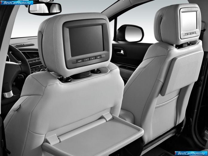 2010 Peugeot 5008 - фотография 56 из 80 2010 Peugeot 5008 - фотография 56 из 80