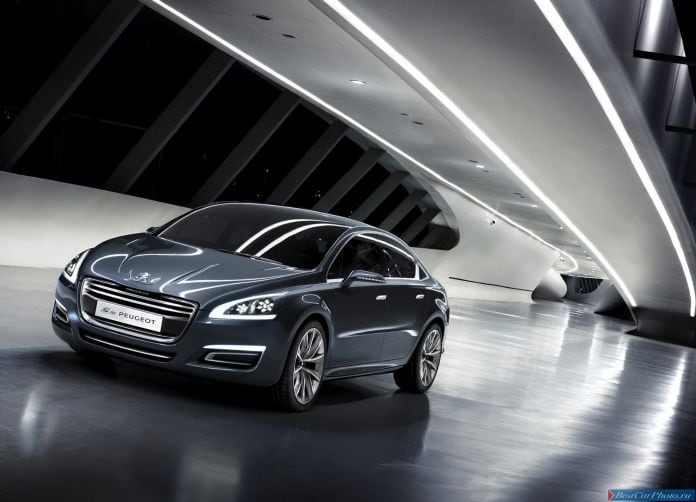 2010 Peugeot 5 Concept - фотография 2 из 17 2010 Peugeot 5 Concept - фотография 2 из 17