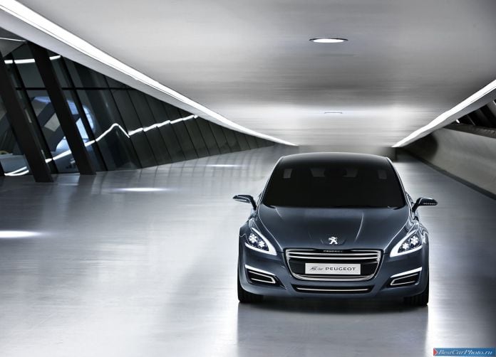 2010 Peugeot 5 Concept - фотография 6 из 17 2010 Peugeot 5 Concept - фотография 6 из 17