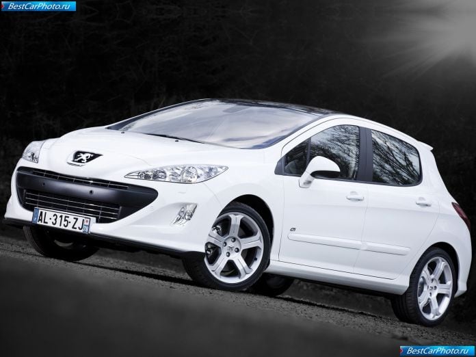 2011 Peugeot 308 Gti - фотография 4 из 14