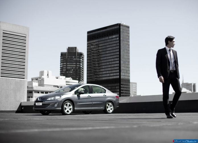 2011 Peugeot 408 - фотография 4 из 16