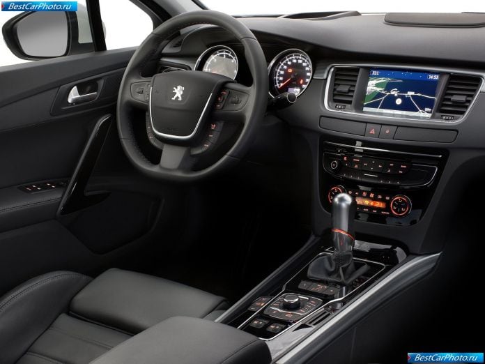 2011 Peugeot 508 - фотография 23 из 59 2011 Peugeot 508 - фотография 23 из 59