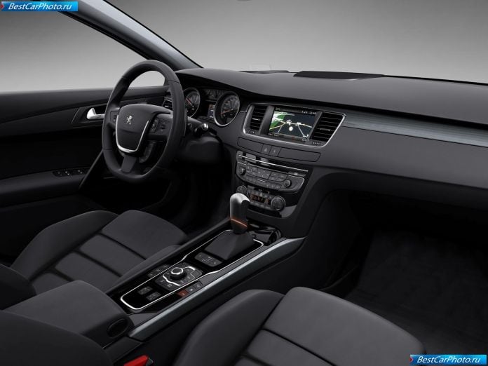 2011 Peugeot 508 - фотография 24 из 59 2011 Peugeot 508 - фотография 24 из 59