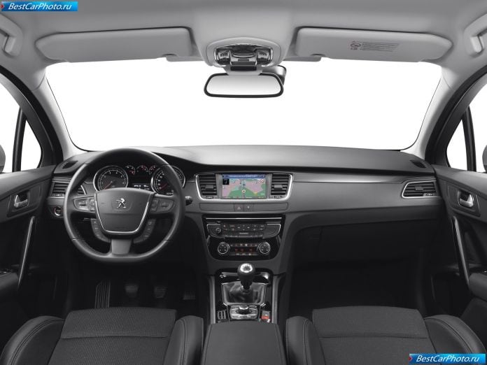2011 Peugeot 508 - фотография 25 из 59 2011 Peugeot 508 - фотография 25 из 59