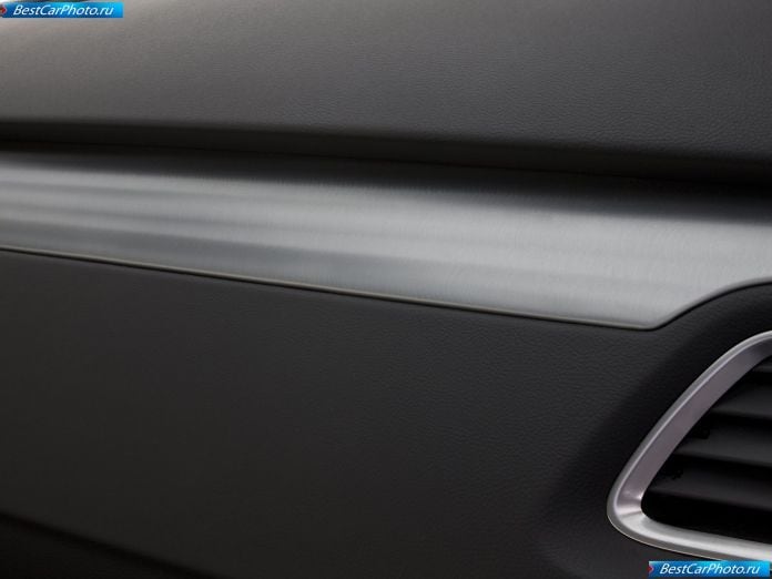 2011 Peugeot 508 - фотография 29 из 59 2011 Peugeot 508 - фотография 29 из 59