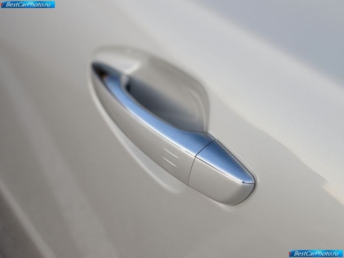 2011 Peugeot 508 - фотография 38 из 59 2011 Peugeot 508 - фотография 38 из 59