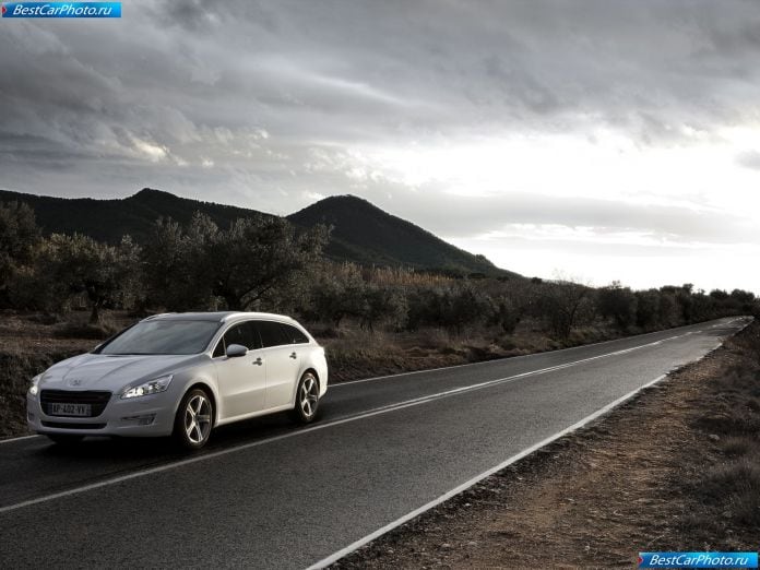 2011 Peugeot 508 Sw - фотография 5 из 41 2011 Peugeot 508 Sw - фотография 5 из 41