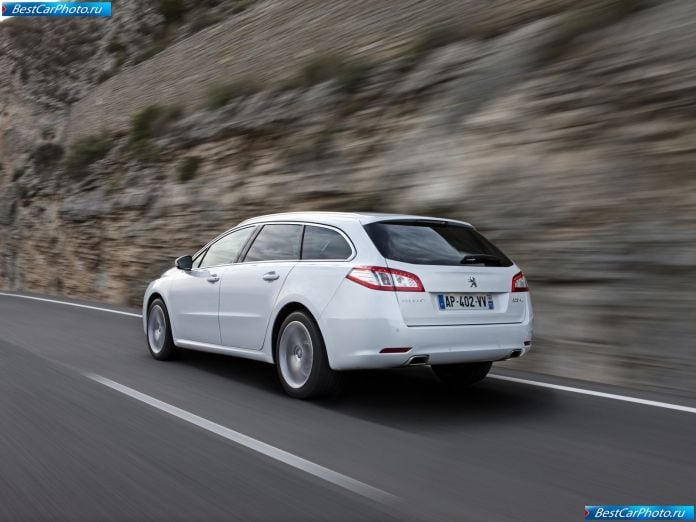 2011 Peugeot 508 Sw - фотография 10 из 41 2011 Peugeot 508 Sw - фотография 10 из 41