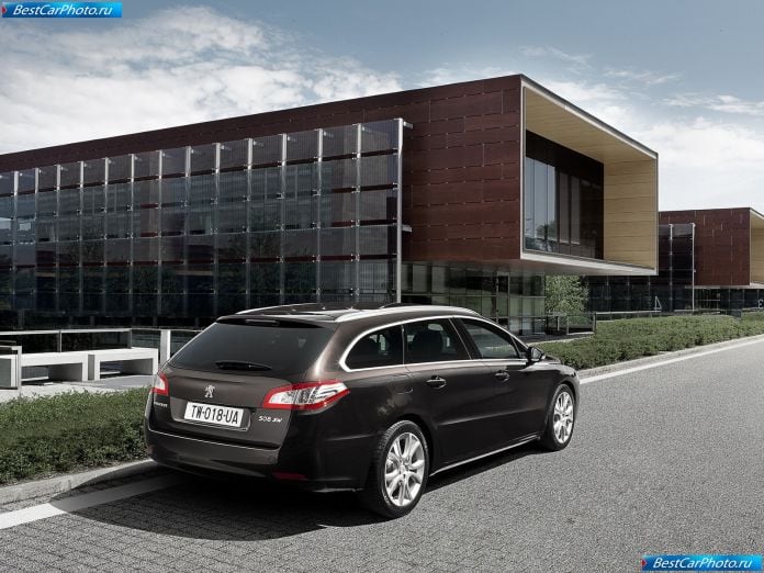 2011 Peugeot 508 Sw - фотография 12 из 41 2011 Peugeot 508 Sw - фотография 12 из 41
