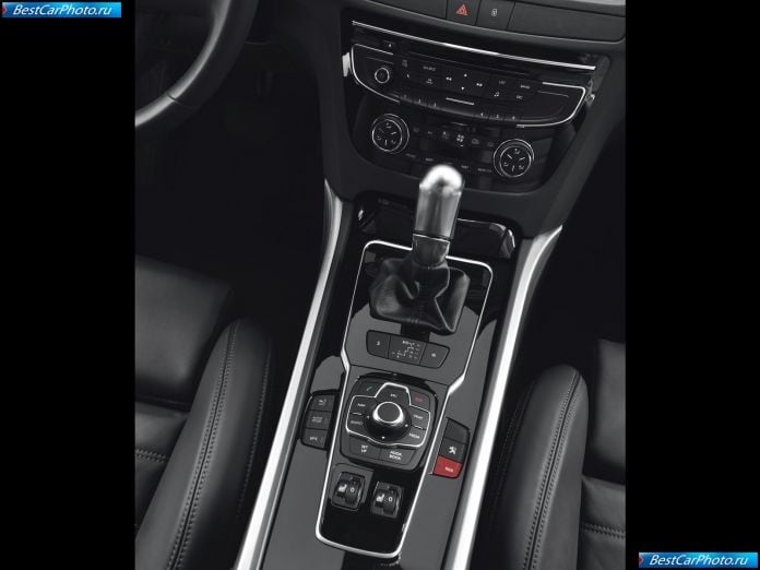 2011 Peugeot 508 Sw - фотография 30 из 41