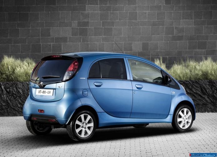 2011 Peugeot Ion - фотография 16 из 41