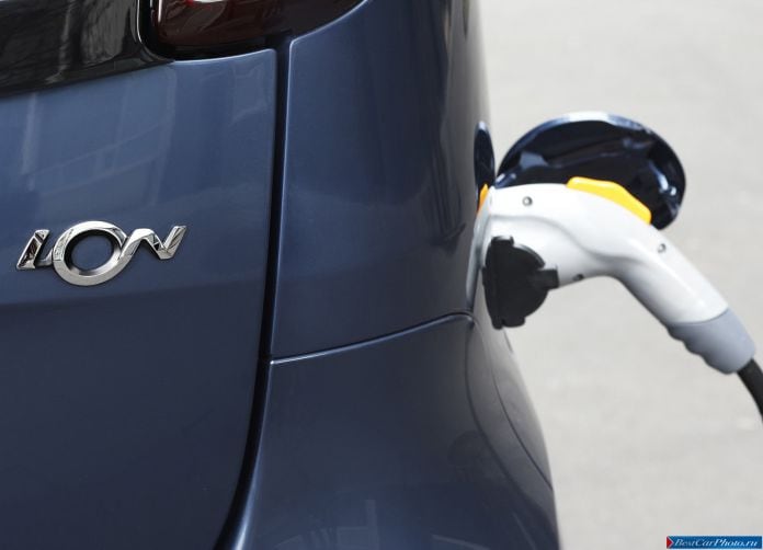 2011 Peugeot Ion - фотография 29 из 41 2011 Peugeot Ion - фотография 29 из 41