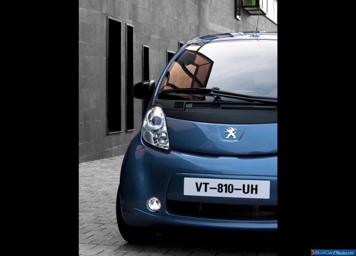 2011 Peugeot Ion - фотография 34 из 41 2011 Peugeot Ion - фотография 34 из 41