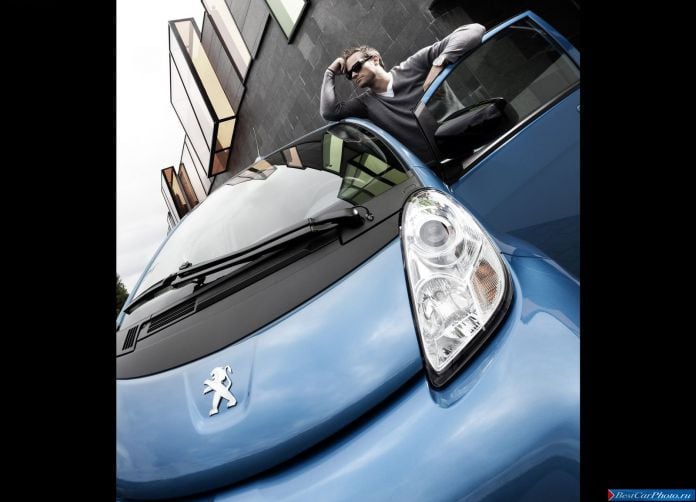 2011 Peugeot Ion - фотография 35 из 41 2011 Peugeot Ion - фотография 35 из 41