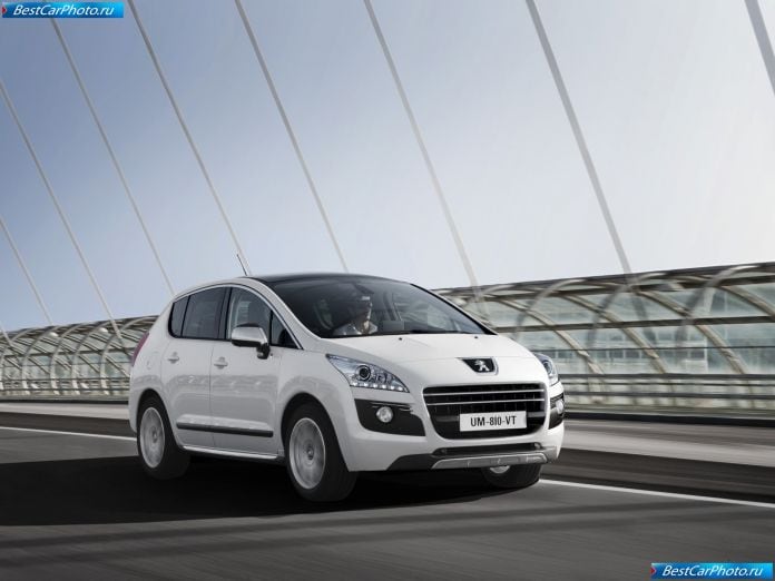 2012 Peugeot 3008 Hybrid4 - фотография 3 из 18 2012 Peugeot 3008 Hybrid4 - фотография 3 из 18