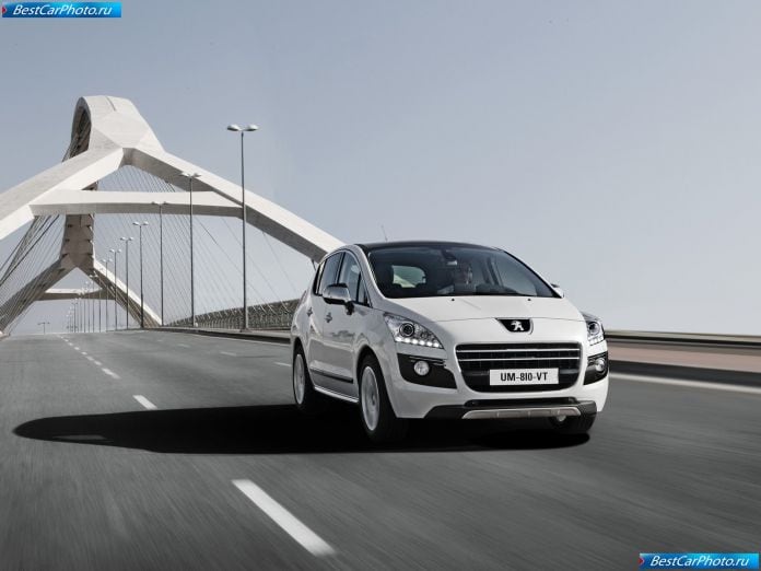 2012 Peugeot 3008 Hybrid4 - фотография 4 из 18 2012 Peugeot 3008 Hybrid4 - фотография 4 из 18