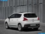 peugeot_2012-3008_hybrid4_1600x1200_009.jpg