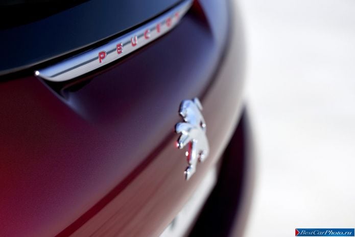 2013 Peugeot 208 GTI Concept - фотография 10 из 12