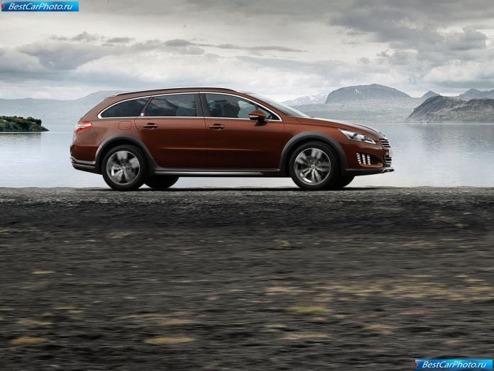 2013 Peugeot 508 Rxh - фотография 7 из 36