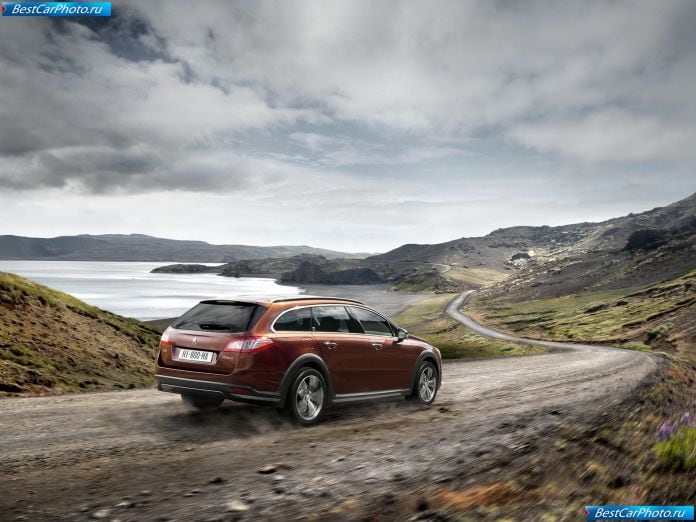 2013 Peugeot 508 Rxh - фотография 11 из 36 2013 Peugeot 508 Rxh - фотография 11 из 36