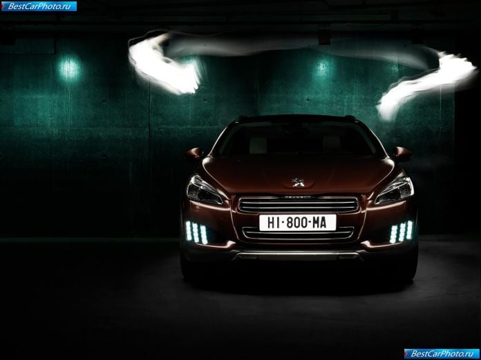 2013 Peugeot 508 Rxh - фотография 15 из 36