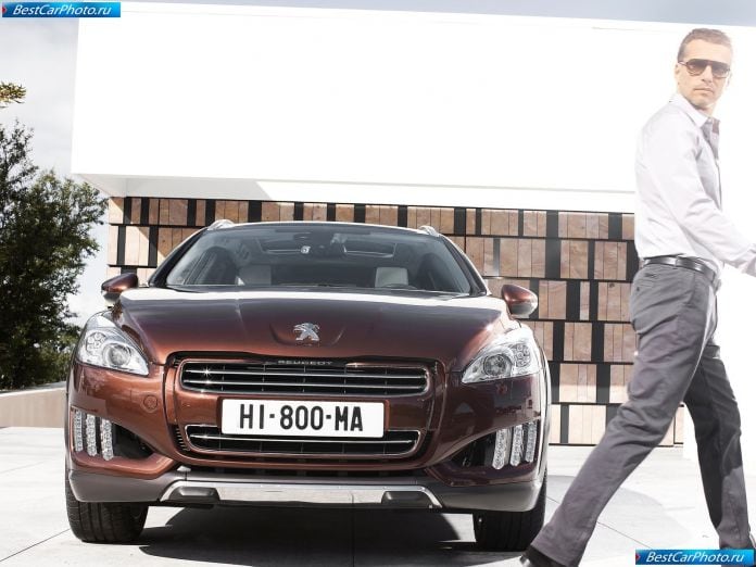 2013 Peugeot 508 Rxh - фотография 16 из 36
