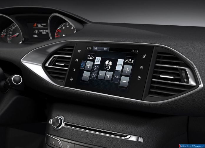 2014 Peugeot 308 - фотография 18 из 19