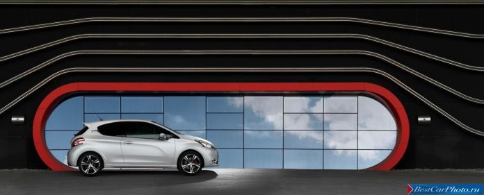 2014 Peugeot 208 GTI - фотография 7 из 18 2014 Peugeot 208 GTI - фотография 7 из 18