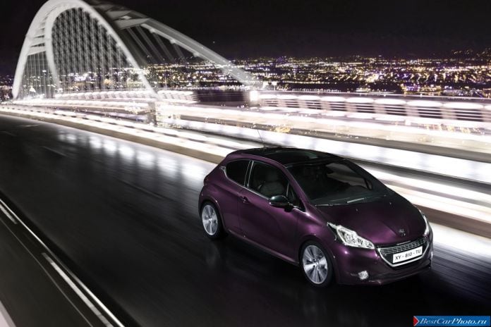 2014 Peugeot 208 XY - фотография 1 из 10 2014 Peugeot 208 XY - фотография 1 из 10