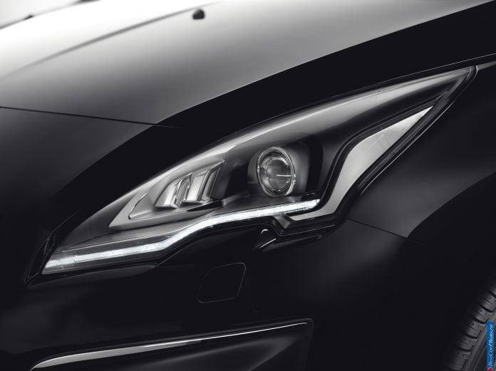 2014 Peugeot 3008 - фотография 11 из 24 2014 Peugeot 3008 - фотография 11 из 24