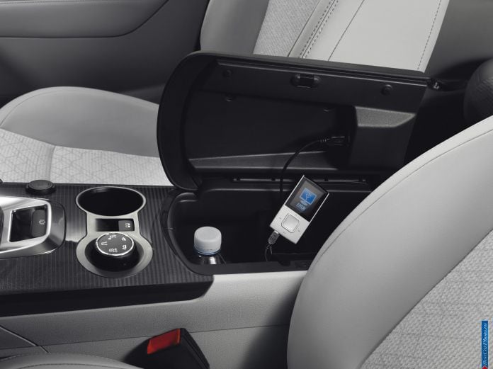 2014 Peugeot 3008 - фотография 17 из 24 2014 Peugeot 3008 - фотография 17 из 24