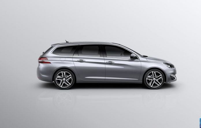 2014 Peugeot 308 SW - фотография 5 из 16