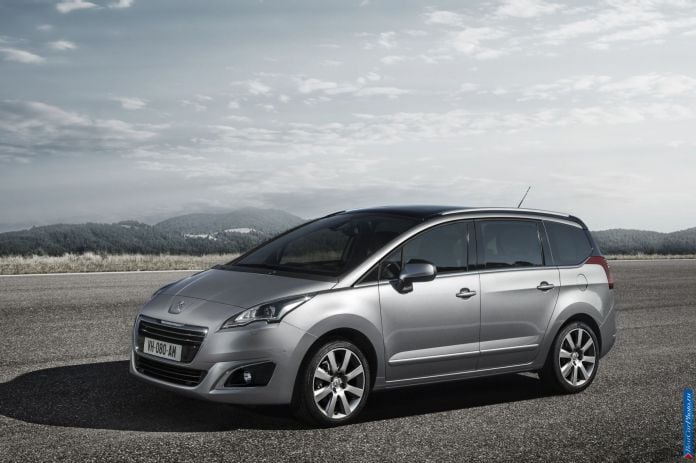 2014 Peugeot 5008 - фотография 1 из 15