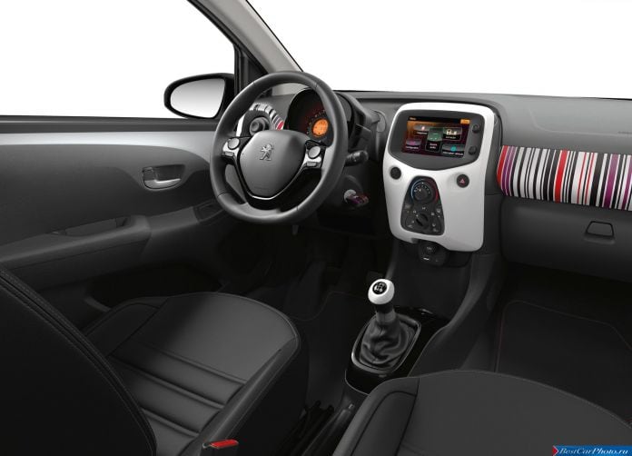 2015 Peugeot 108 - фотография 52 из 85 2015 Peugeot 108 - фотография 52 из 85