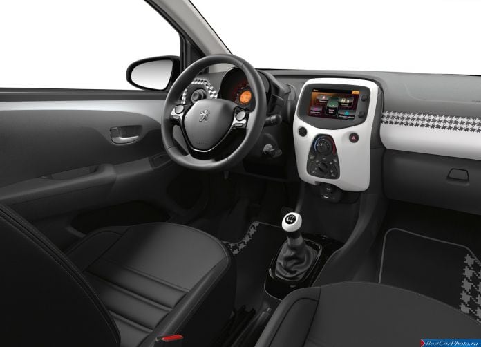 2015 Peugeot 108 - фотография 55 из 85