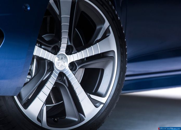 2015 Peugeot 308 GT - фотография 47 из 62 2015 Peugeot 308 GT - фотография 47 из 62