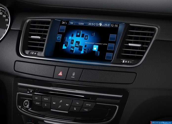 2015 Peugeot 508 - фотография 28 из 81 2015 Peugeot 508 - фотография 28 из 81