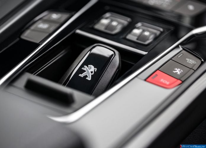 2015 Peugeot 508 - фотография 35 из 81 2015 Peugeot 508 - фотография 35 из 81
