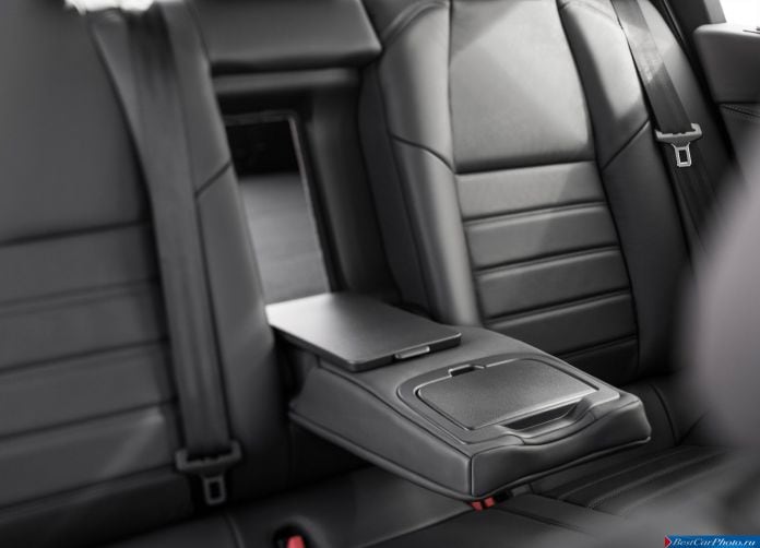 2015 Peugeot 508 - фотография 40 из 81 2015 Peugeot 508 - фотография 40 из 81