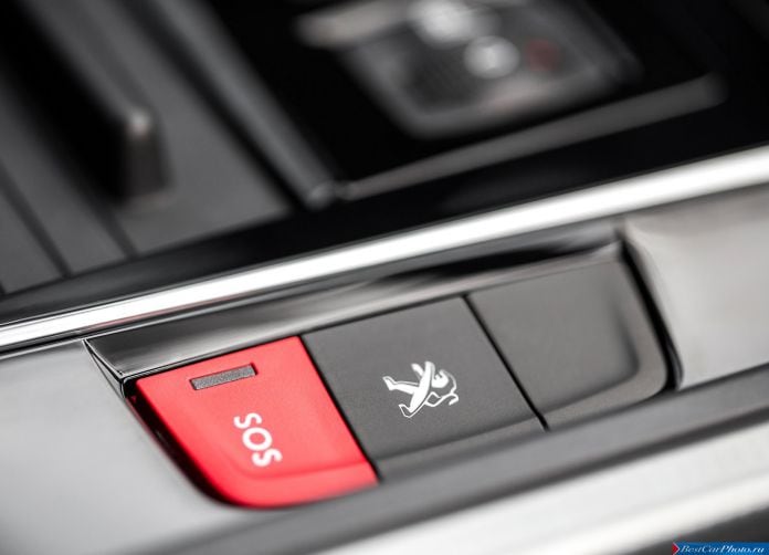 2015 Peugeot 508 RXH - фотография 18 из 31 2015 Peugeot 508 RXH - фотография 18 из 31