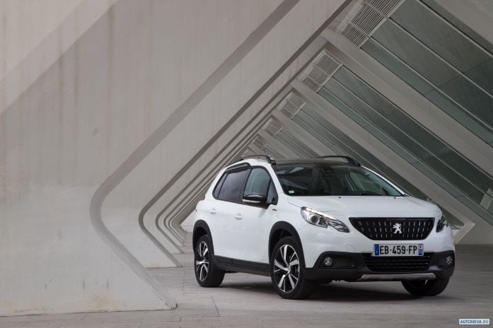 2016 Peugeot 2008 GT-line - фотография 12 из 40