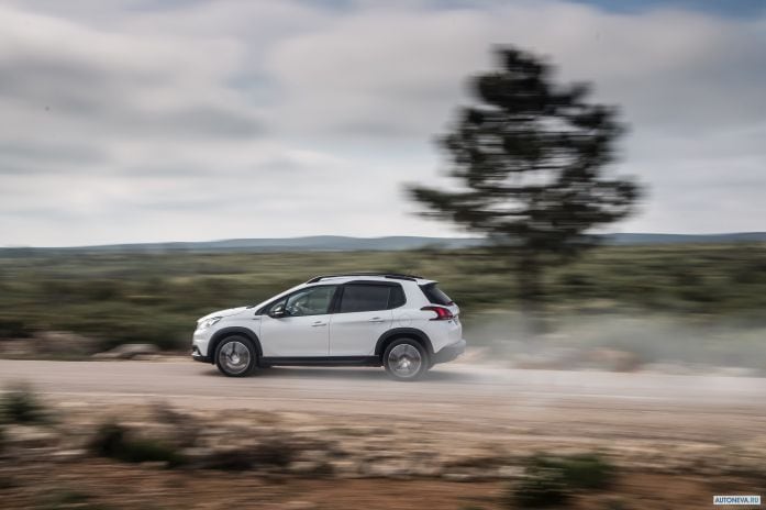 2016 Peugeot 2008 GT-line - фотография 19 из 40 2016 Peugeot 2008 GT-line - фотография 19 из 40