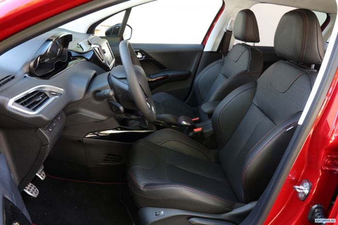 2016 Peugeot 2008 GT-line - фотография 36 из 40 2016 Peugeot 2008 GT-line - фотография 36 из 40