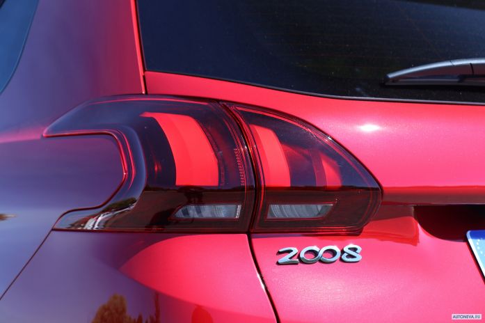 2016 Peugeot 2008 GT-line - фотография 40 из 40 2016 Peugeot 2008 GT-line - фотография 40 из 40